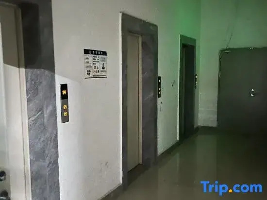 Jiayue Homestay (Kunming Medical University First Affiliated Hospital Chenggong Campus)
