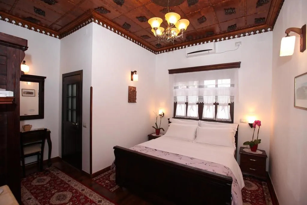 Hotel Antipatrea