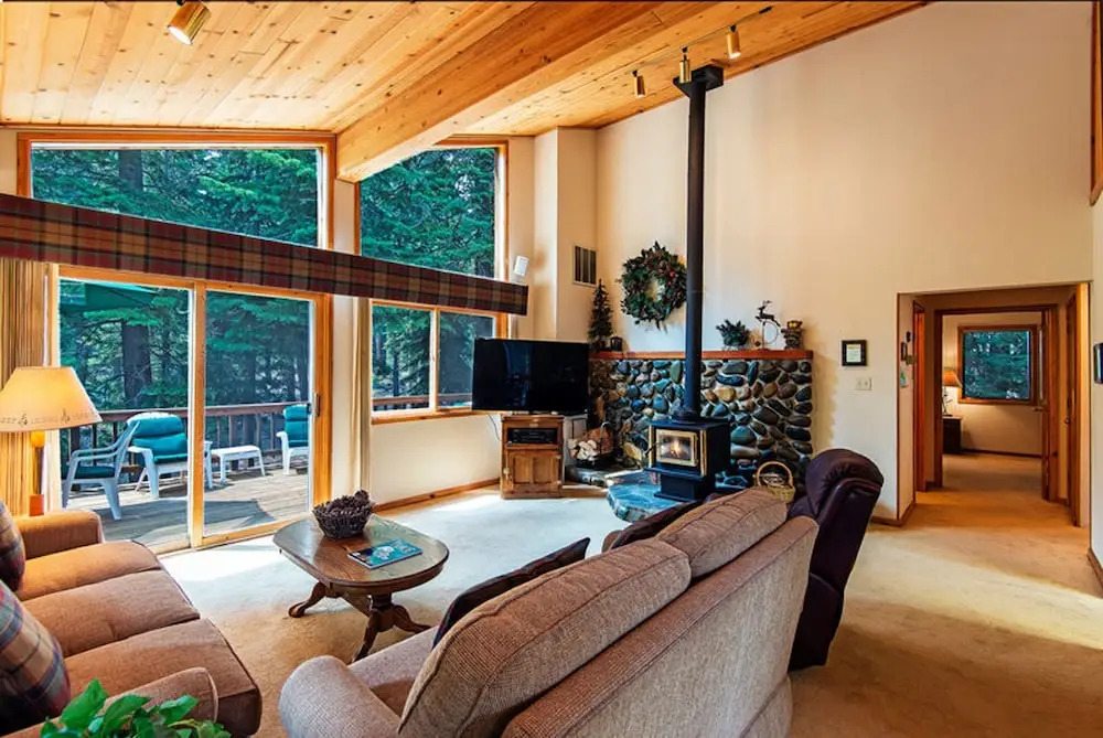 Northridge 3 Bedrooms 2.5 Bathrooms Home