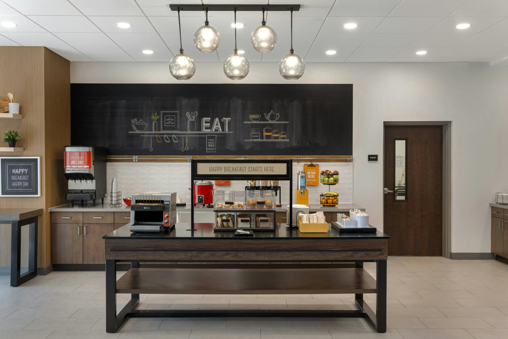 Hampton Inn By Hilton Cornwall