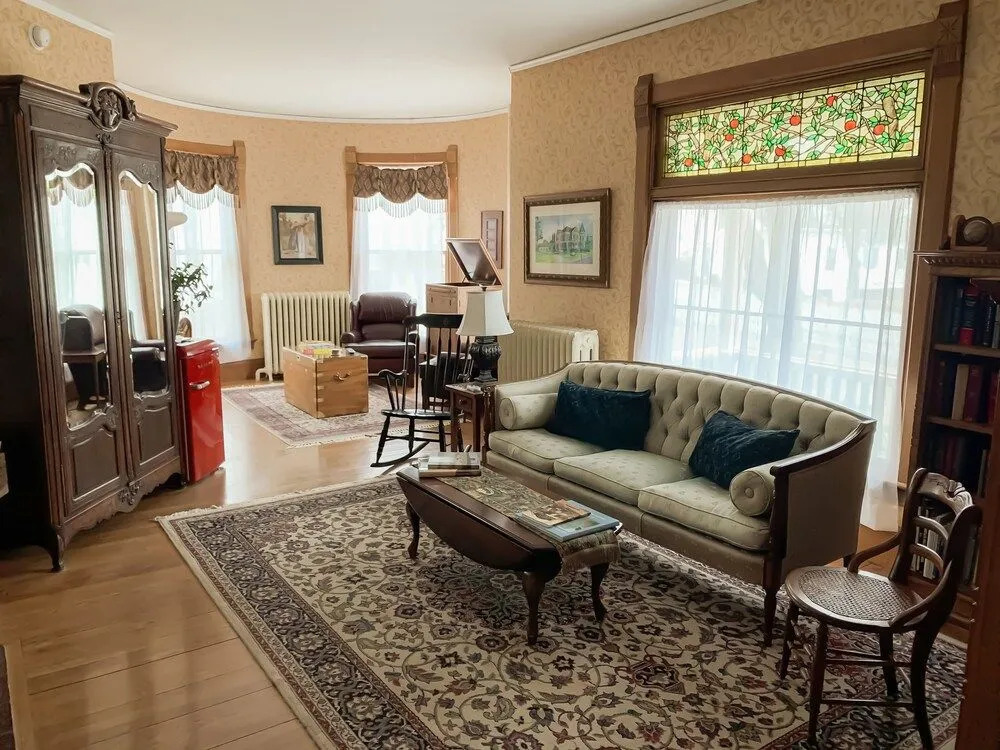 LimeRock Inn