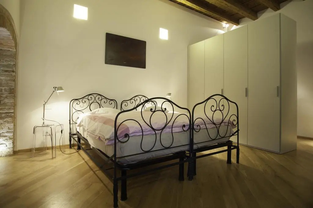 Elegante Appartamento In Bergamo