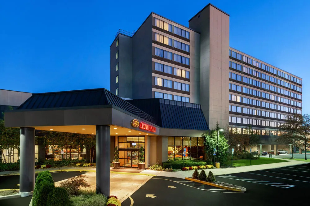 Crowne Plaza Englewood by IHG