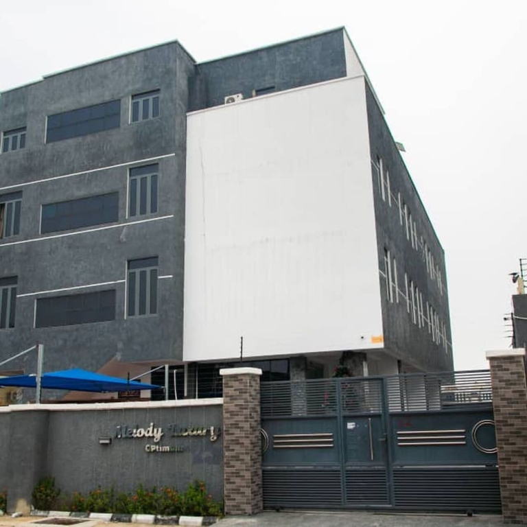 Melody Luxury