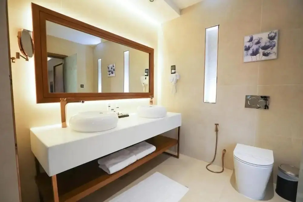 V Boutique Hotel