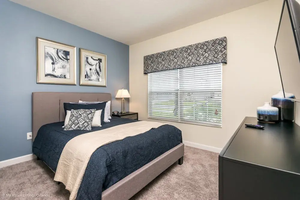 8917stin New Luxury Furnished 5 Bedroom 4 Bathroom