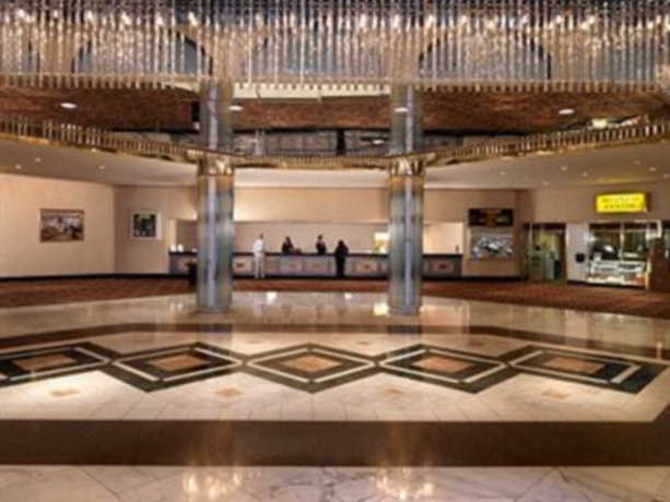 Riviera Hotel & Casino