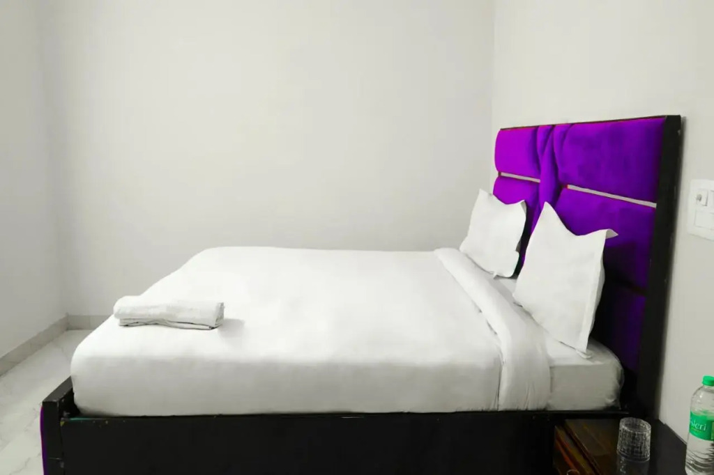 Hotel O SKY Residency