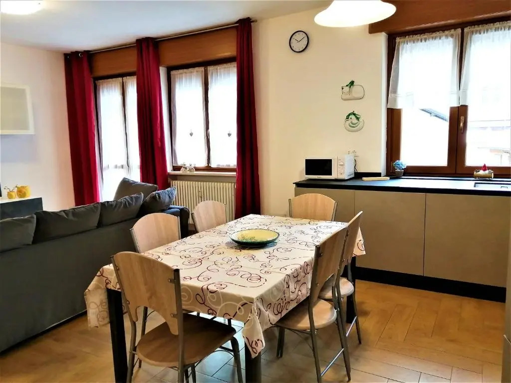 Appartamento con 3 camere in centro Aosta