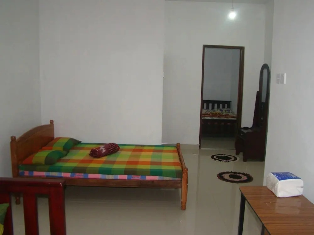Ella Sashen Hotel