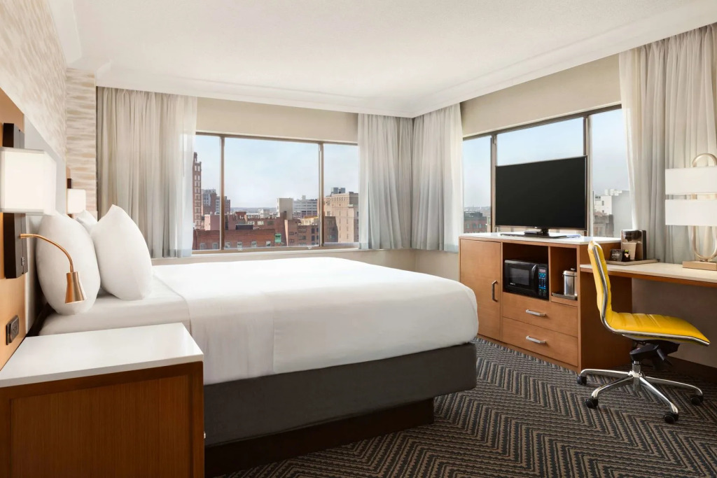 Radisson Hotel Baltimore Downtown - Inner Harbor