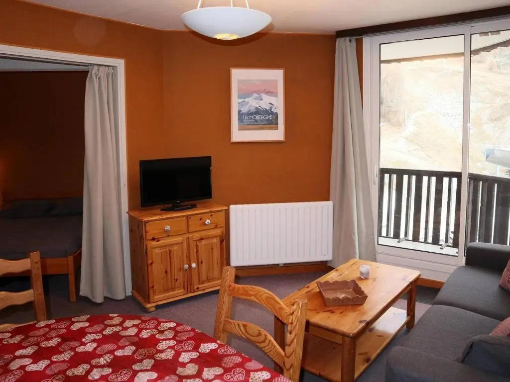 Appartement Les Orres, 2 pièces, 6 personnes - FR-1-322-18