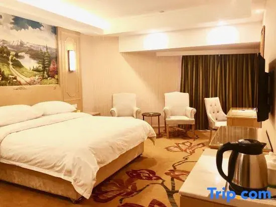 Vienna Hotel Chengdu Jewelry Center Jinzhou Road Subway Station