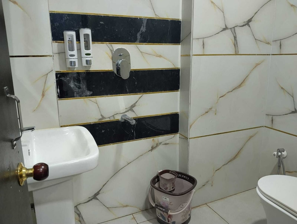 Ad Premium Homes 3