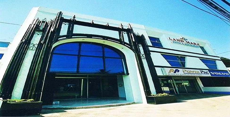 LANDMARK Hotel & Restaurant
