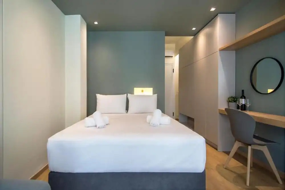 Athena Urban Retreat Apartment