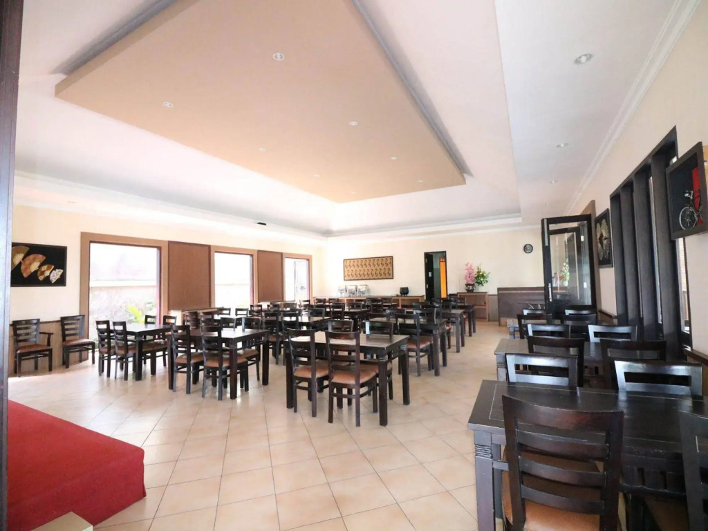NIDA Rooms Tugu Railway Station