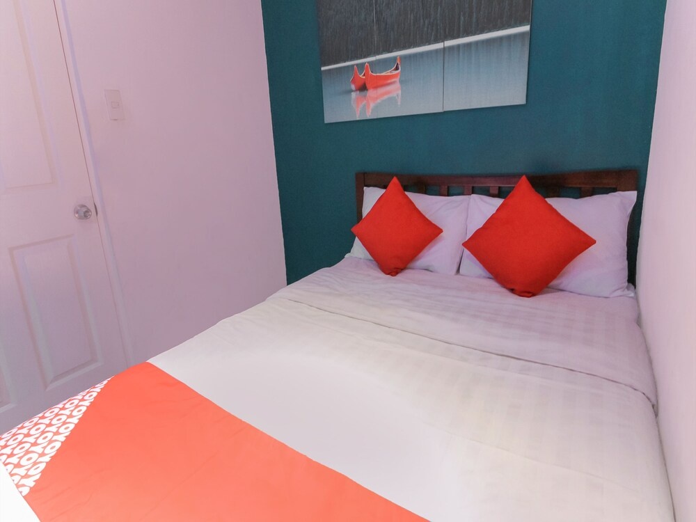 Melbourne Suites