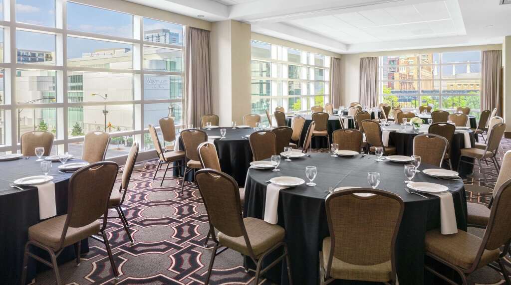 Hampton Inn Chicago McCormick Place