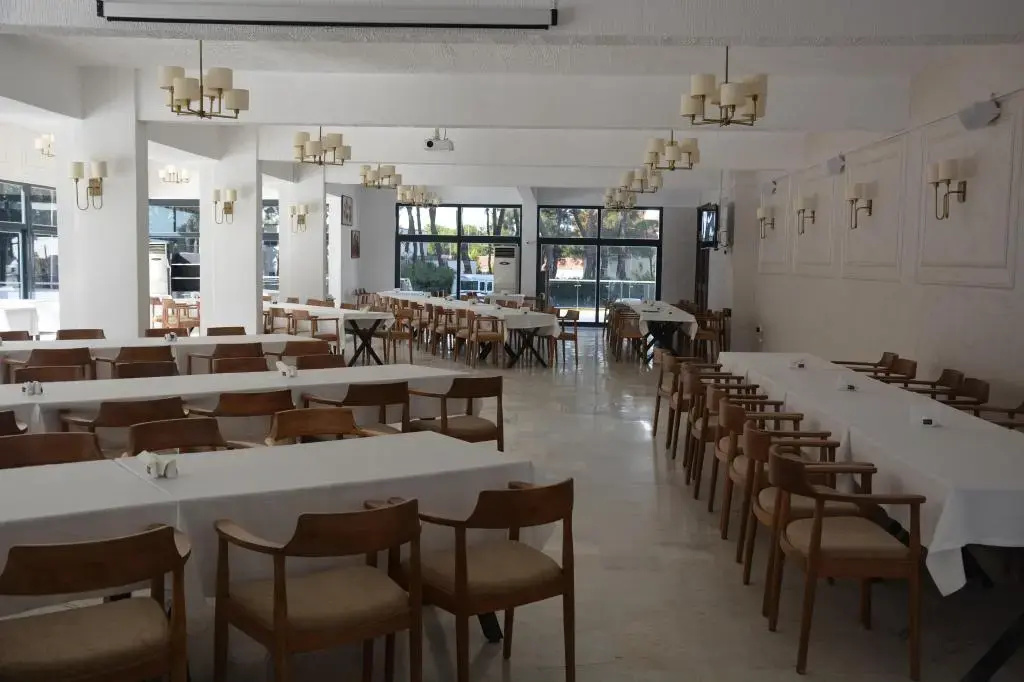 Espark Otel Buca