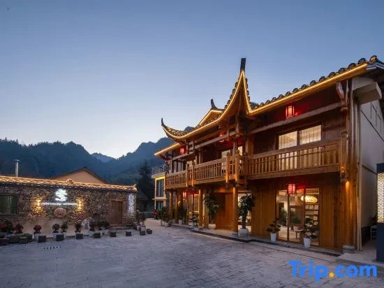 Zhangjiajie Valley Love Original Ecological Hotel