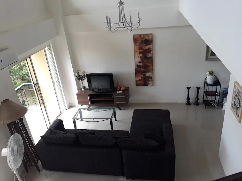 Venice Luxury Residences, Tower B, McKinley Hill, Taguig