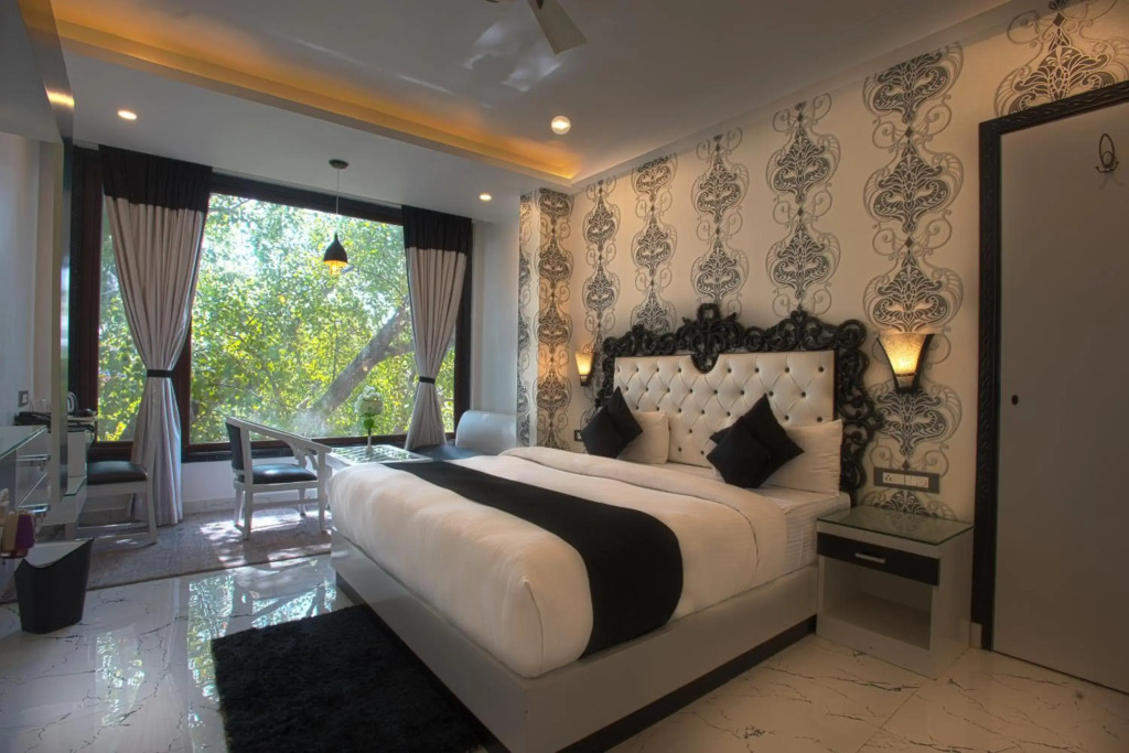 Hotel Heritage
