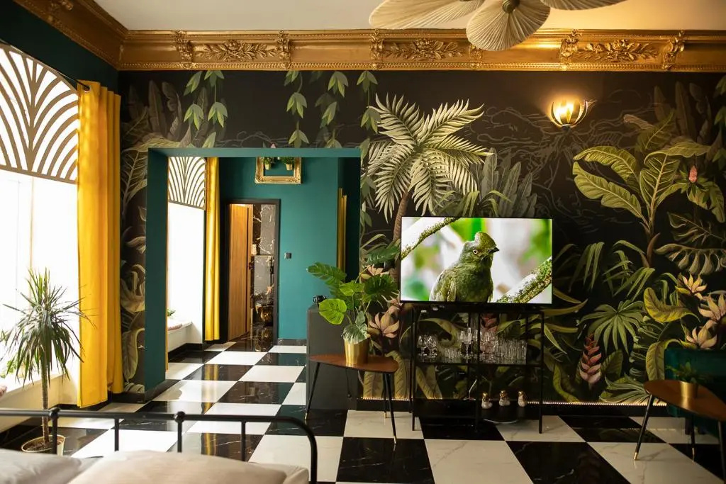 Jungle Apartments