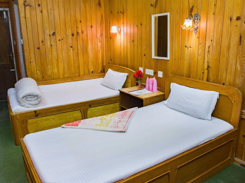 Langtang View Nagarkot Bed and Breakfast