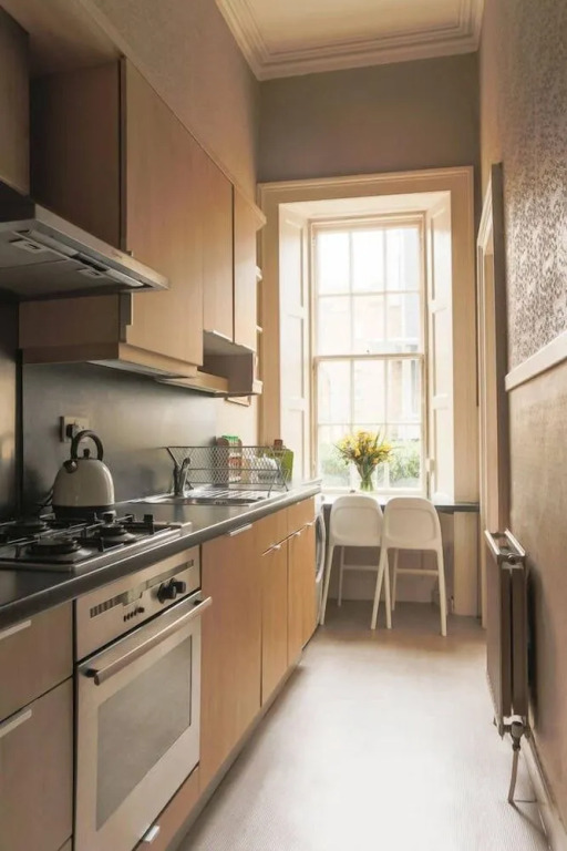 JOIVY Stylish Heart of Edinburgh Gem