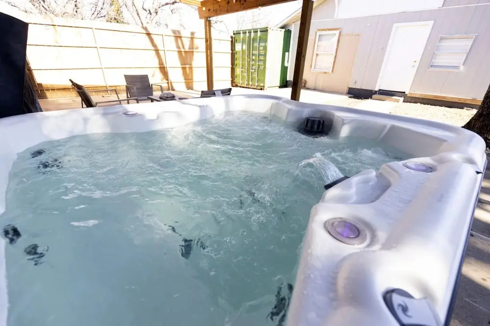 Rare Exclusive Retreat Private Hot Tub King Bed