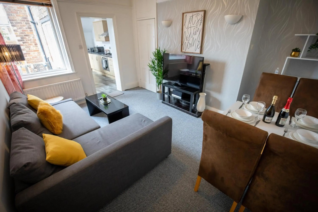 Sterling Aparment