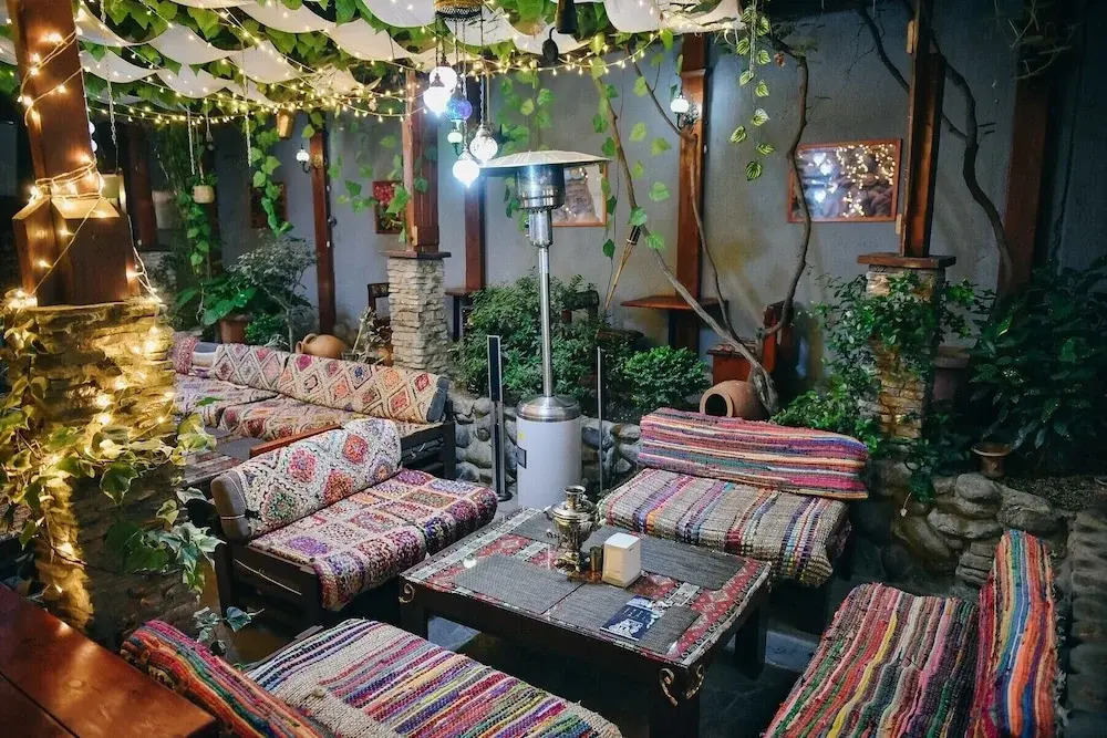 Georgian Yard