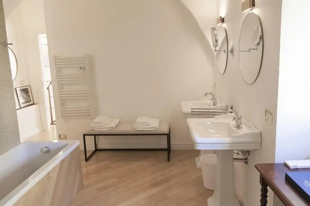 Palazzo Cherubini-Pools & Wellness