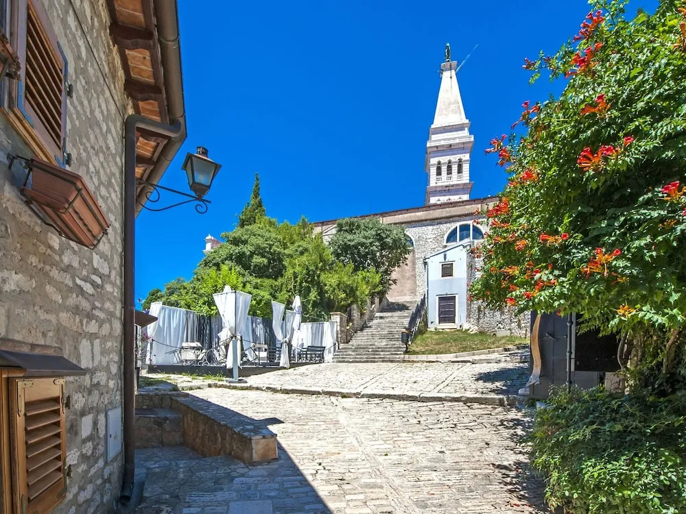 Cozy Holiday Home in Rovinj With Terrace