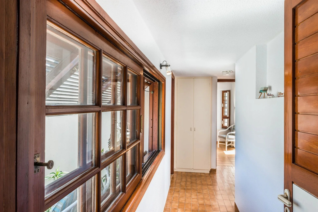 Alianthos Villa