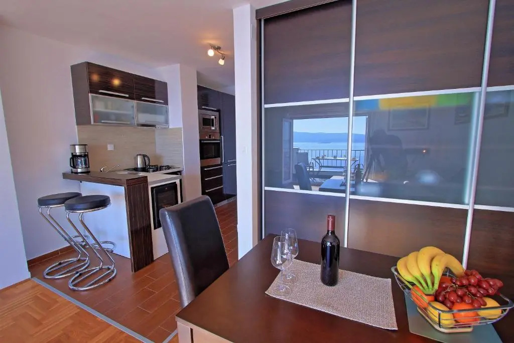 Studio Apartman LUKA