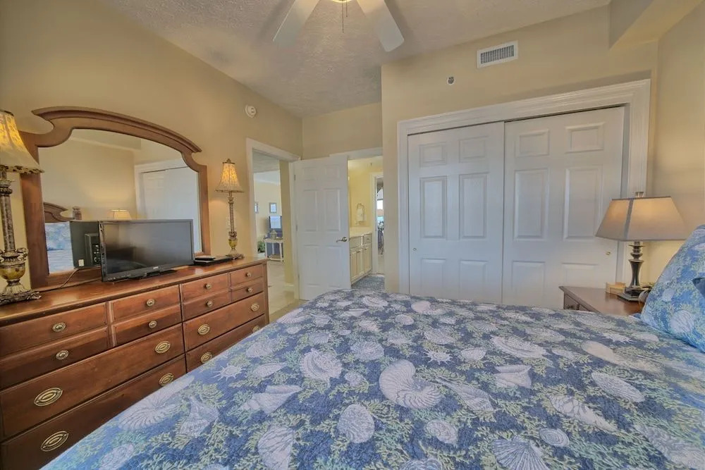 Gulf Crest Condominium #0703 - 2 Br Condo