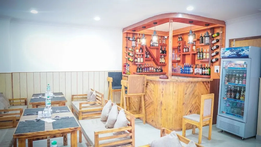 Hotel Fewa Suites