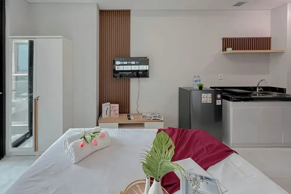Simple Studio At The Trans Icon Surabaya Apartment