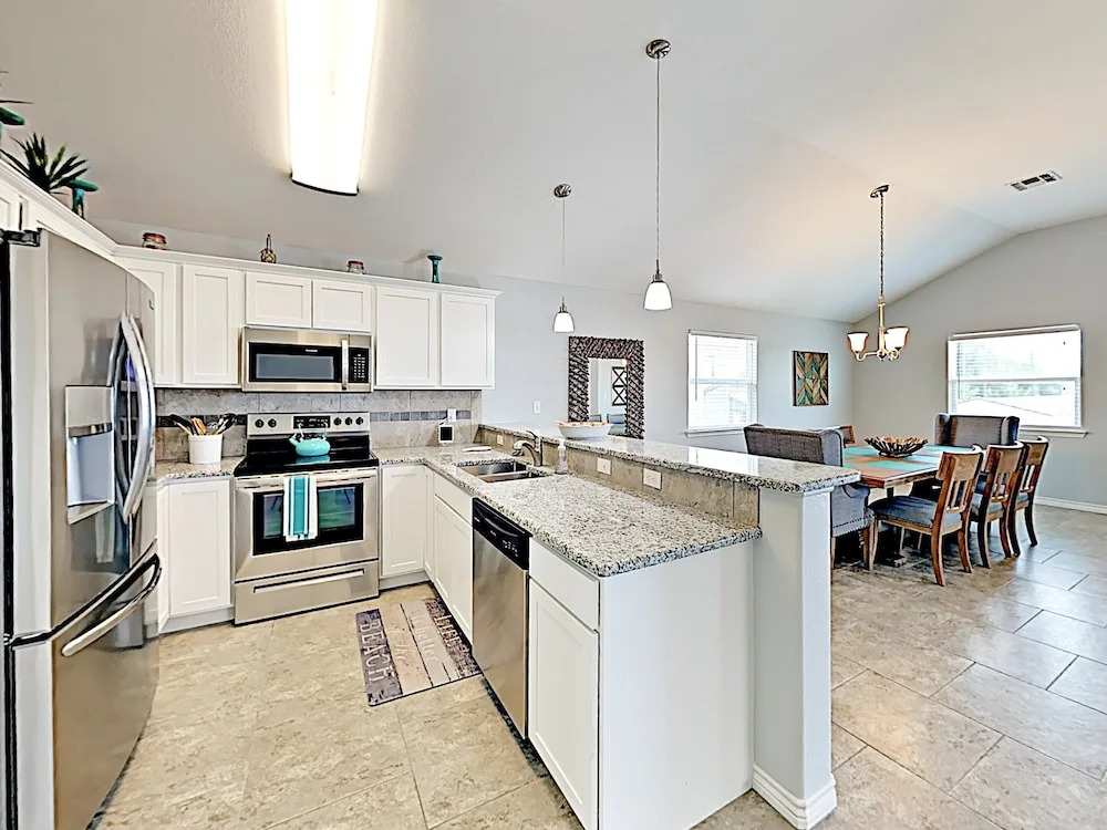 1706 Port Aransas - 3 Br Home