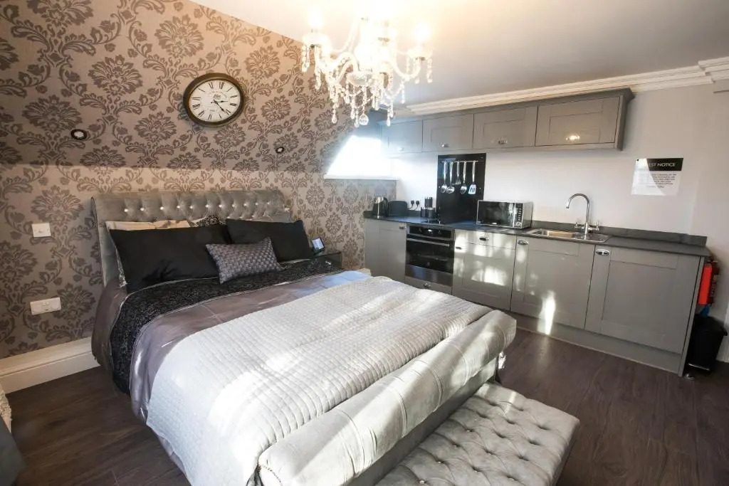 Apartments at Number 10 The Abbey