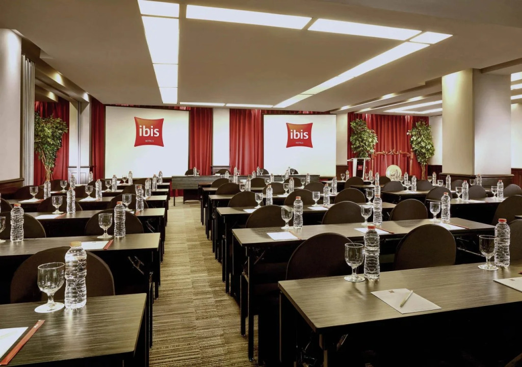 Hotel KIMAYA Slipi Jakarta By HARRIS