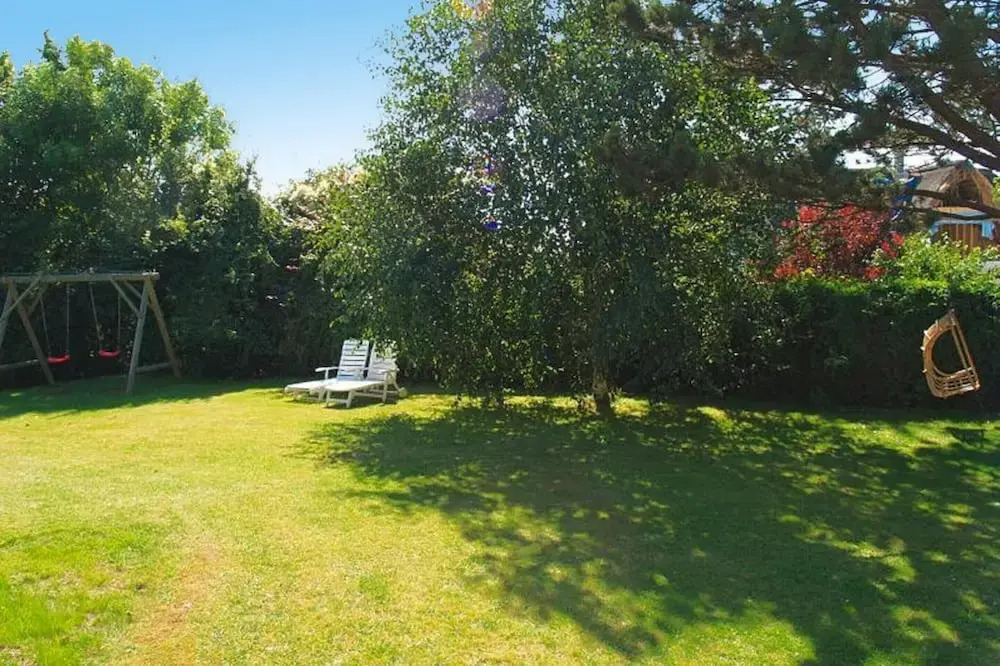 Cottage, Witsum