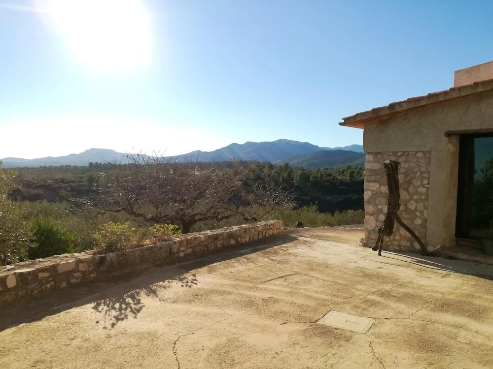 House With 3 Bedrooms in Rossell, With Wonderful sea View and Enclosed