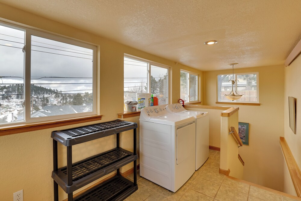 Lovely Black Hills Area Home: Covered Porch & Deck