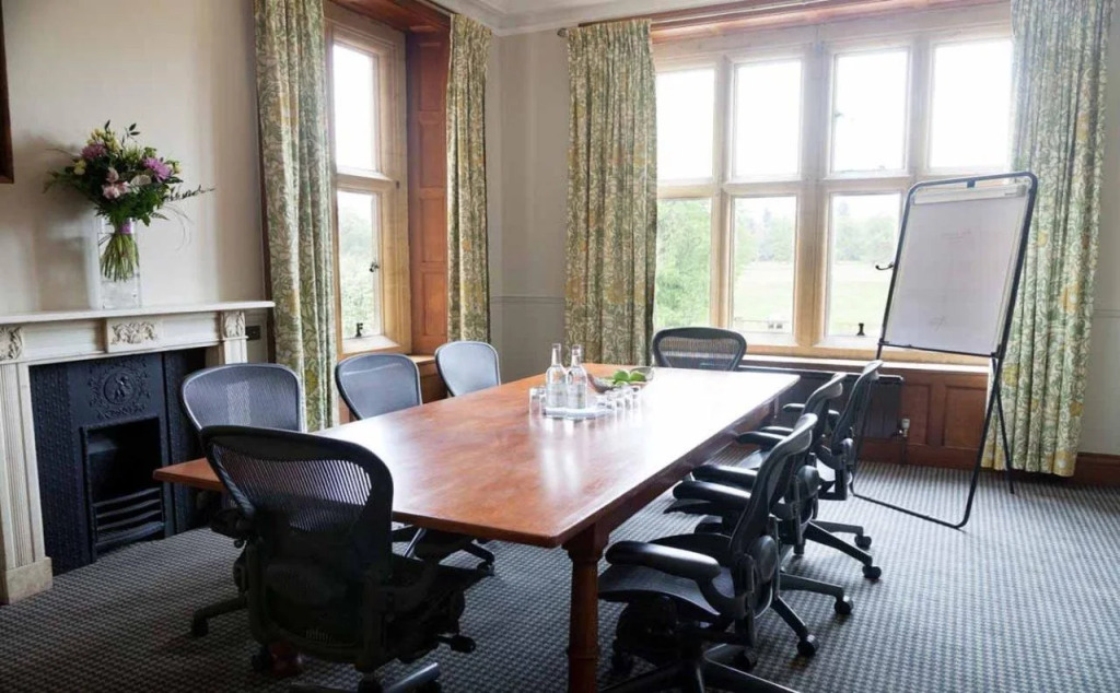 Eynsham Hall