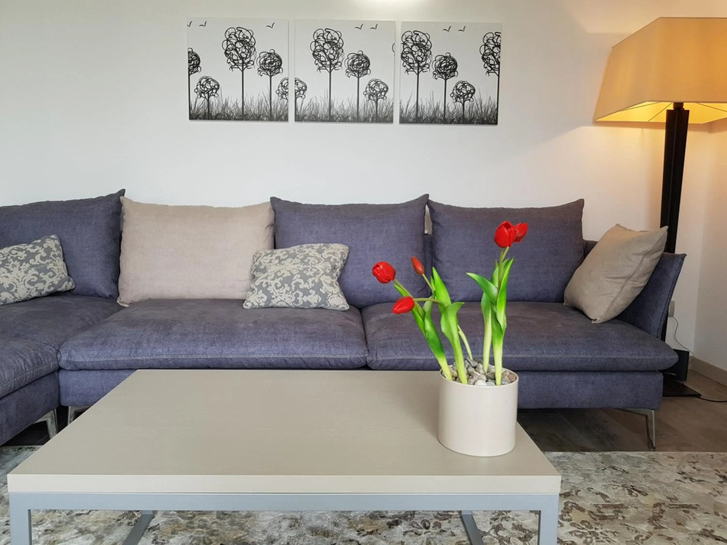 Luxury Apartments Beauty Gardens