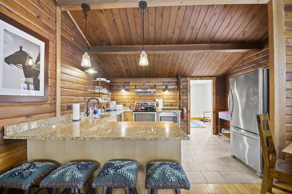 Brook Bound Inn
