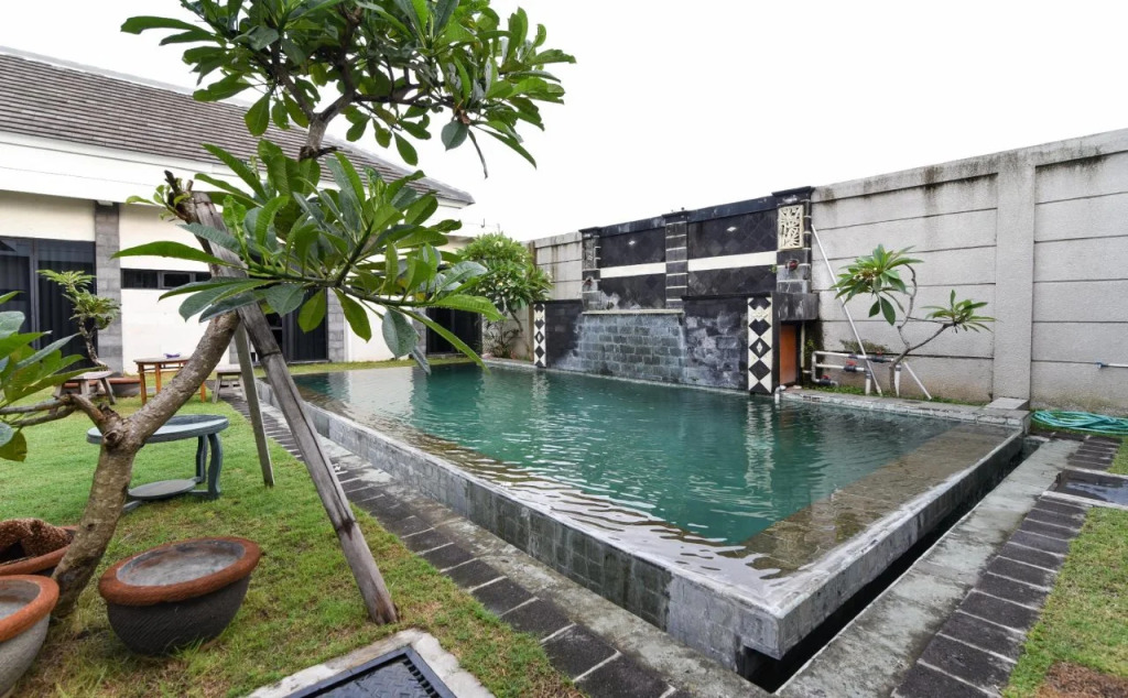 RedDoorz Near Duta Plaza Mall Denpasar